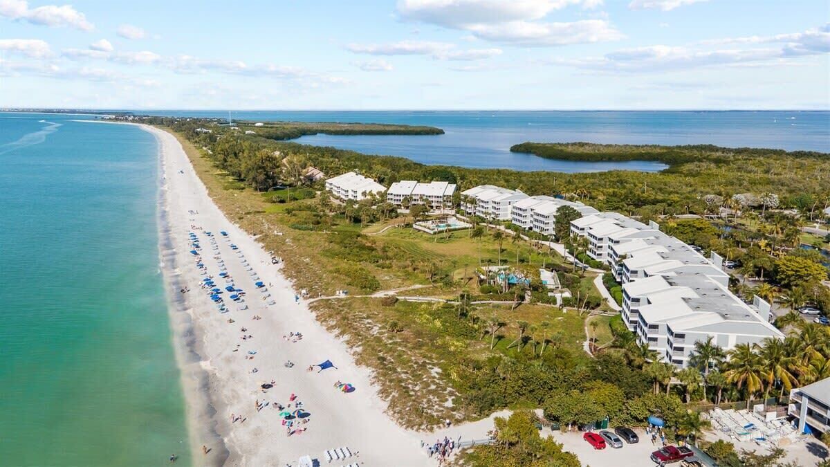 Photo of Others in Captiva