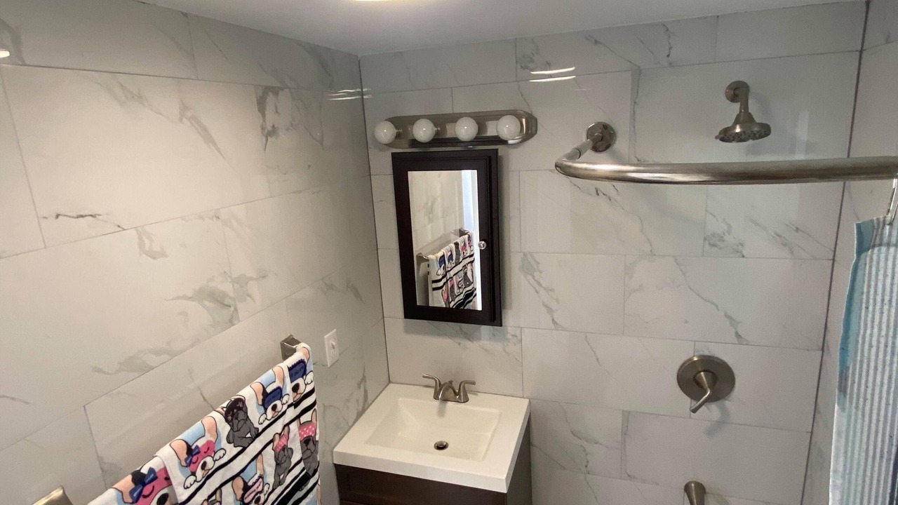 Photo of Bathroom in Trailer Estates