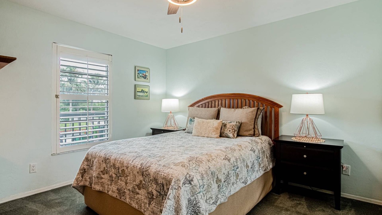 Photo of Bedroom in Park Shore