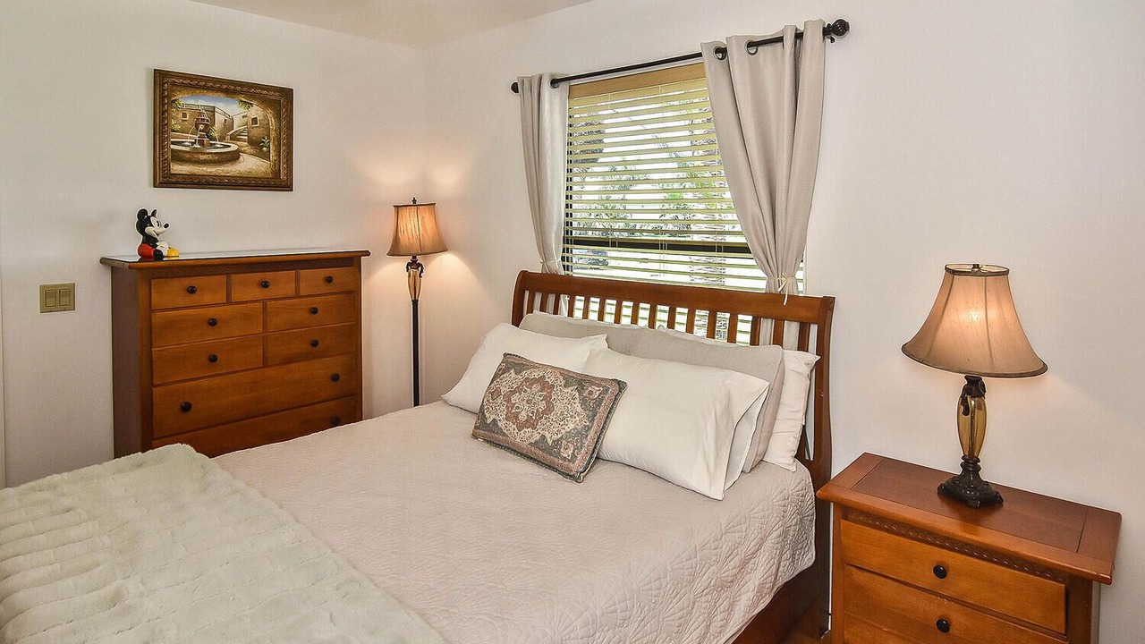 Photo of Bedroom in Burnt Store Isles