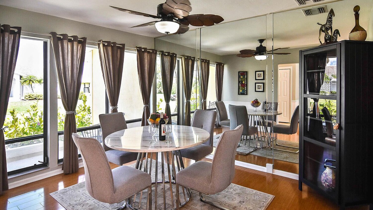 Photo of Bedroom in Burnt Store Isles