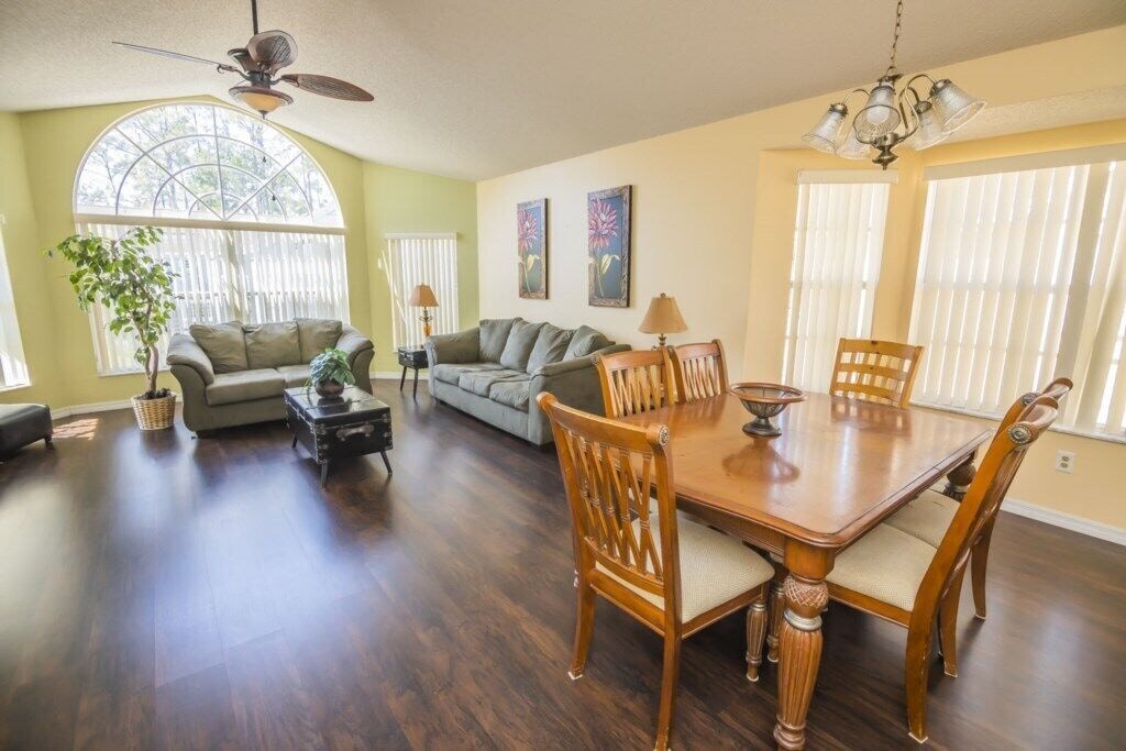 Photo of Livingroom in Royal Palm Bay