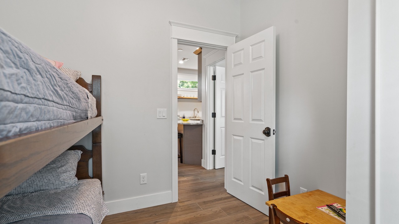 Photo of Bedroom in Tarpon Springs