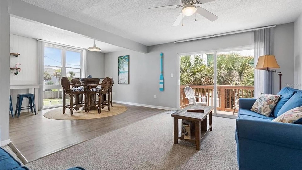 Photo of Livingroom in Flagler Beach