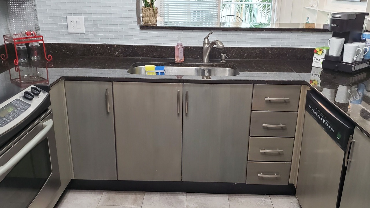 Photo of Kitchen in East Ocean Ave