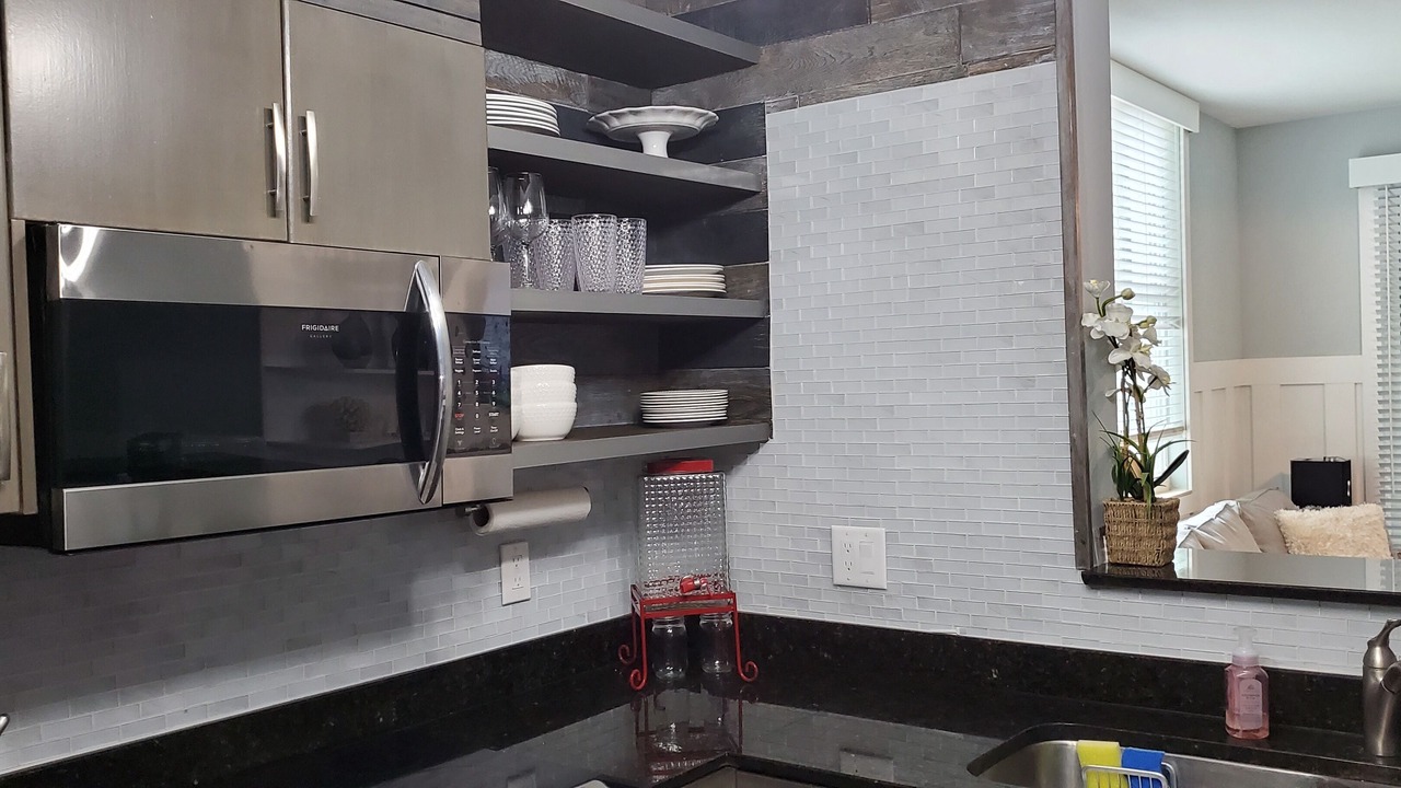 Photo of Kitchen in East Ocean Ave