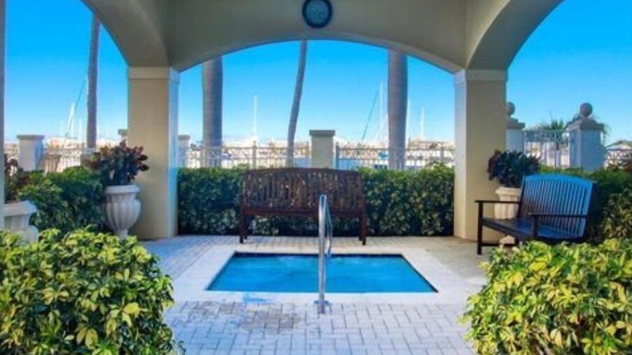Photo of Outdoor in East Ocean Ave