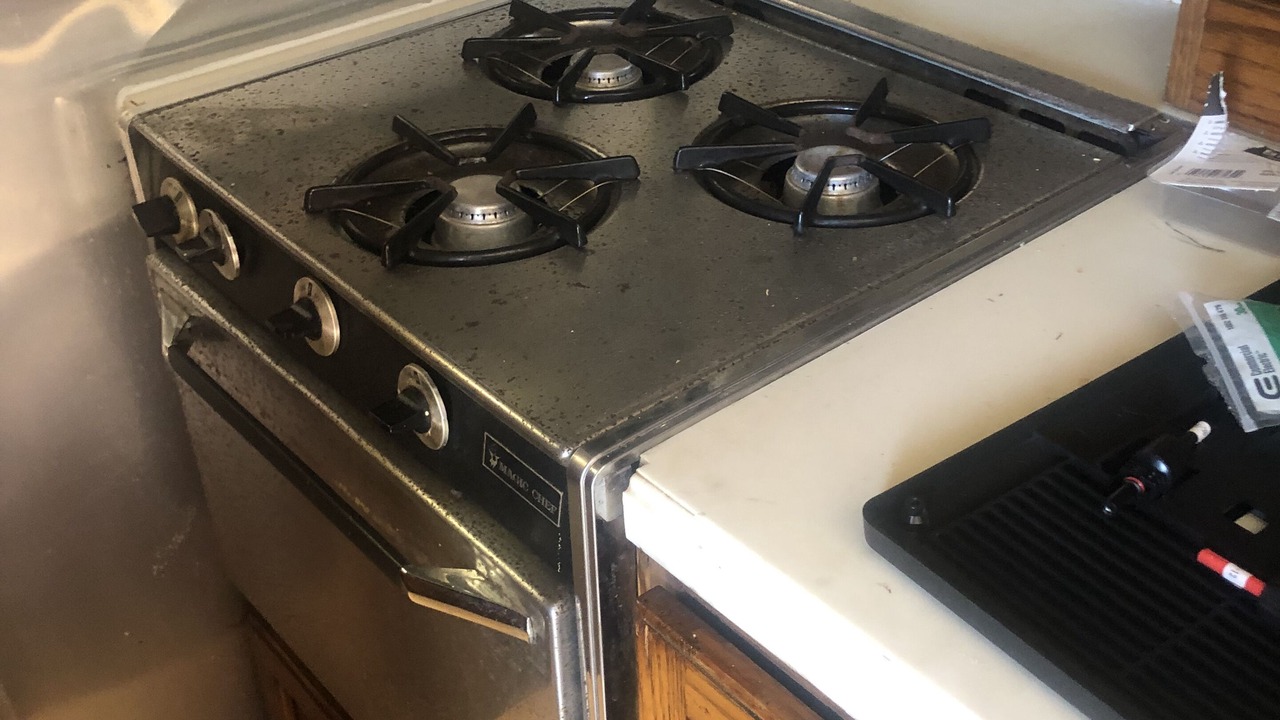 Photo of Kitchen in South Middle River