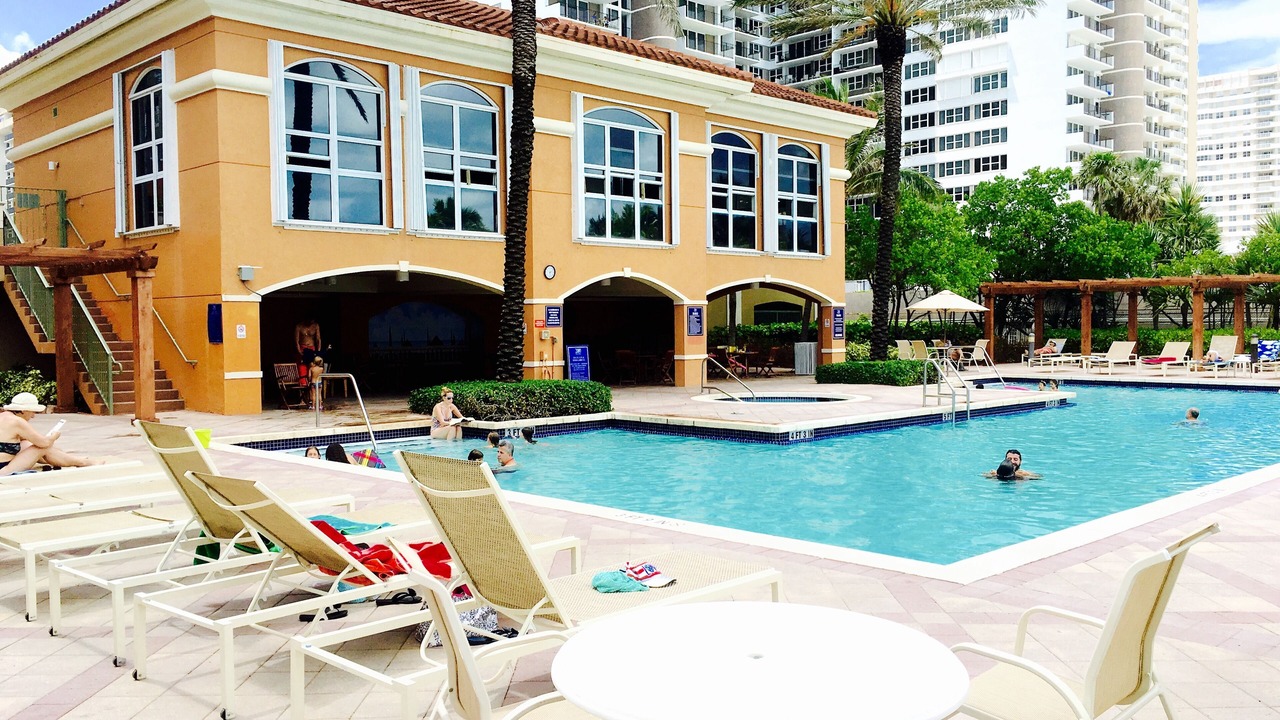 Photo of Outdoor in Hallandale Beach