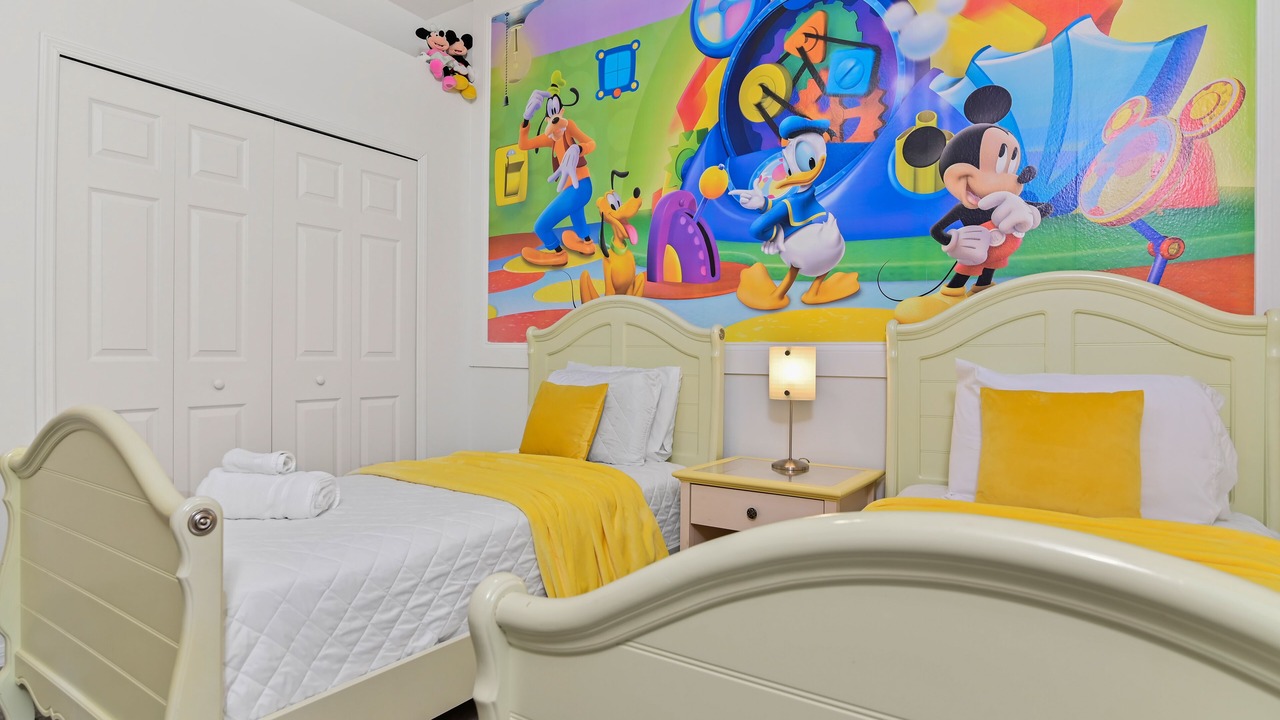 Photo of Bedroom in Ridgewood Lakes