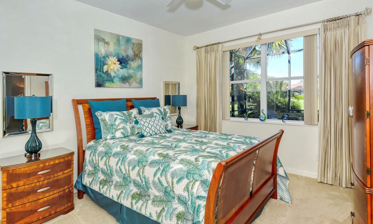 Photo of Bedroom in Nokomis