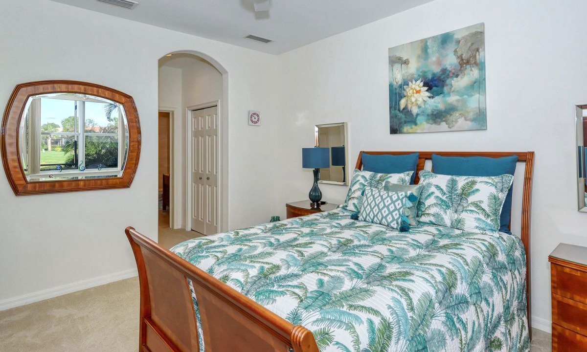 Photo of Bedroom in Nokomis