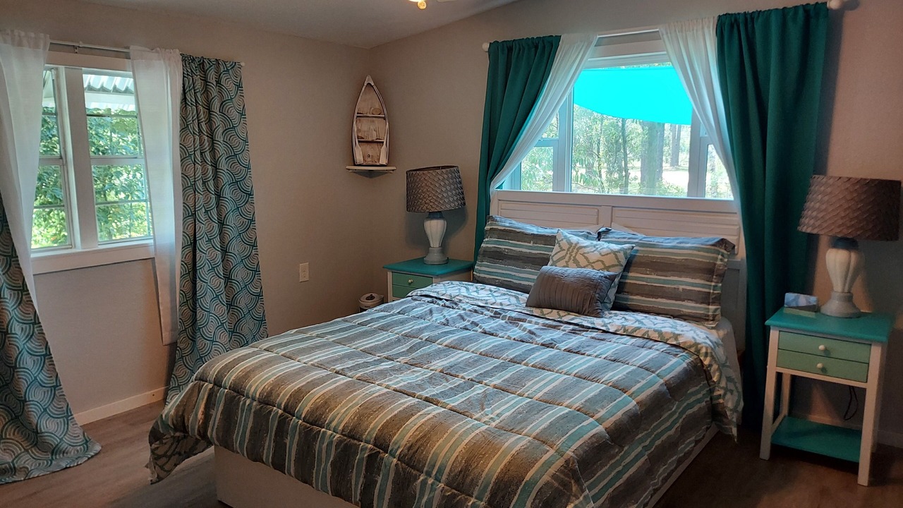 Photo of Bedroom in Brooksville