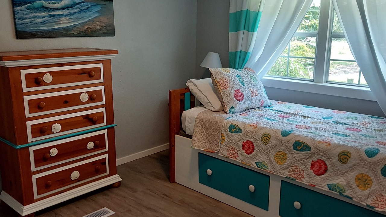 Photo of Bedroom in Brooksville
