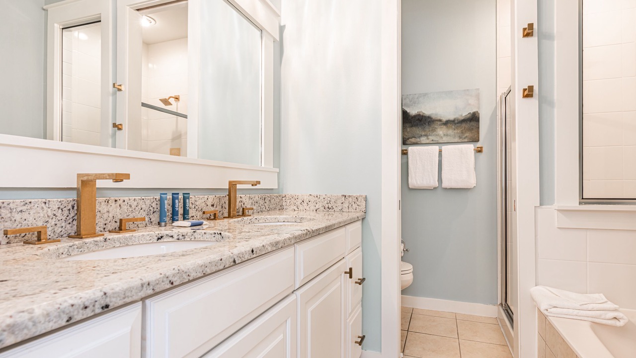 Photo of Bathroom in Laurel Grove