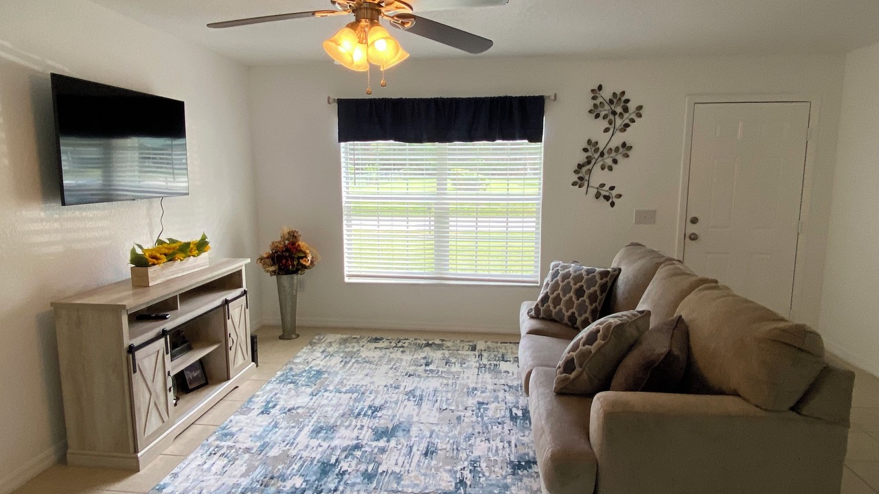 Photo of Livingroom in Fellowship