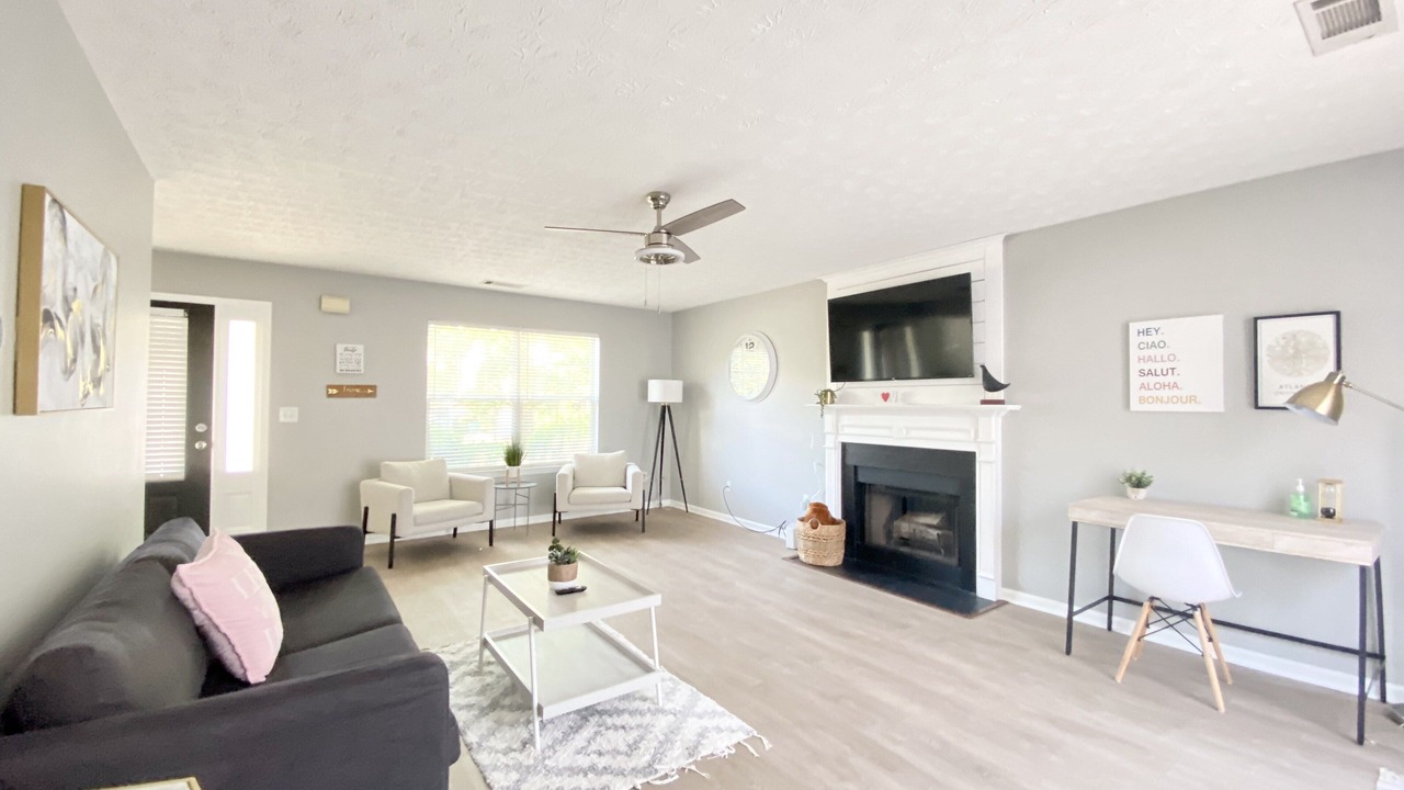 Photo of Livingroom in Braselton