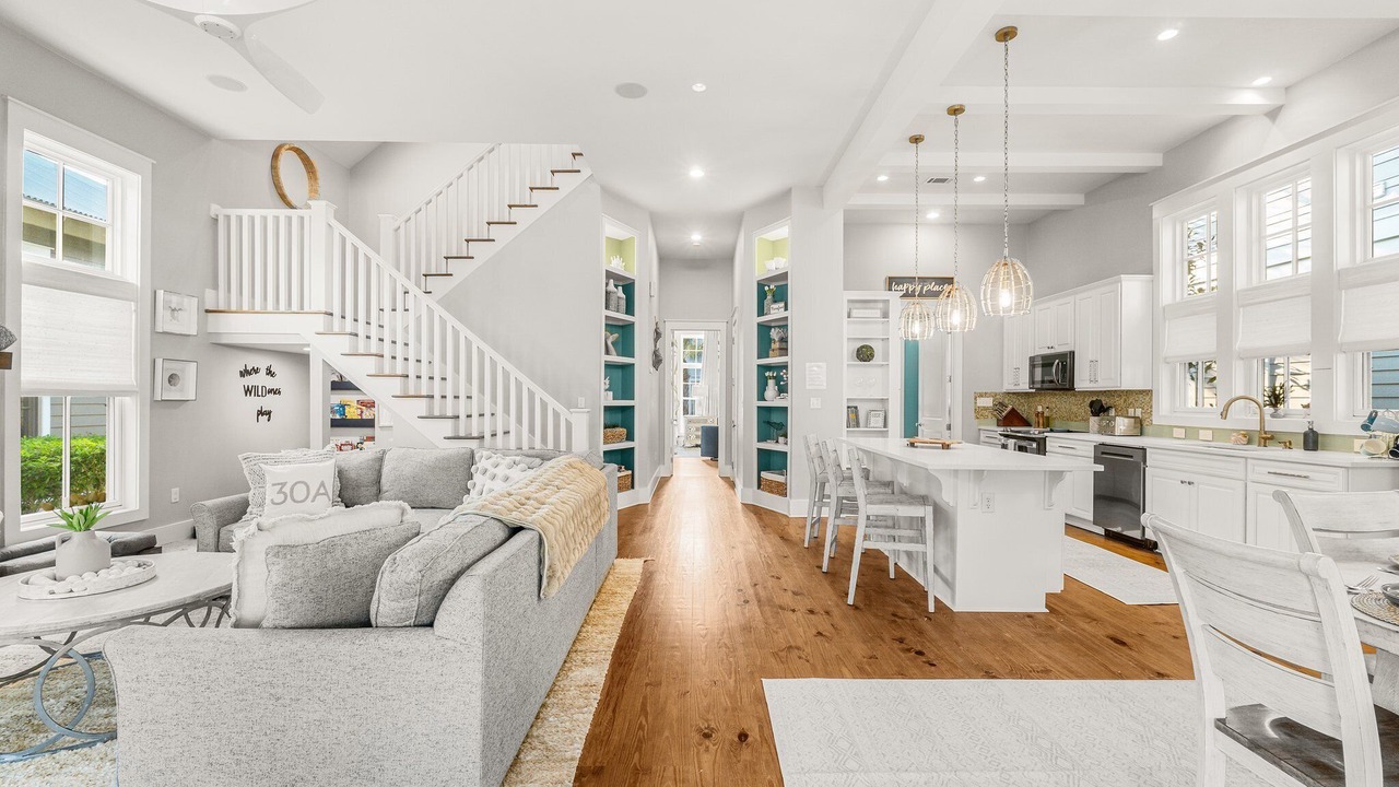 Photo of Livingroom in Dune Allen Beach