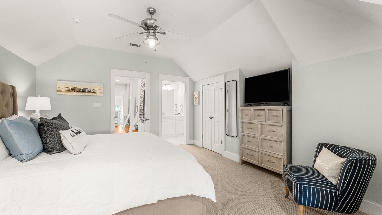 Photo of Bedroom in Dune Allen Beach