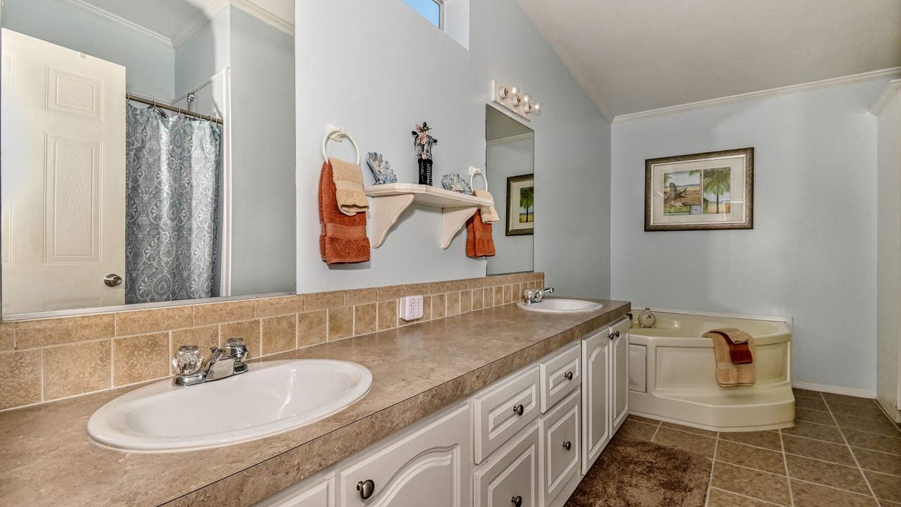 Photo of Bathroom in Homosassa