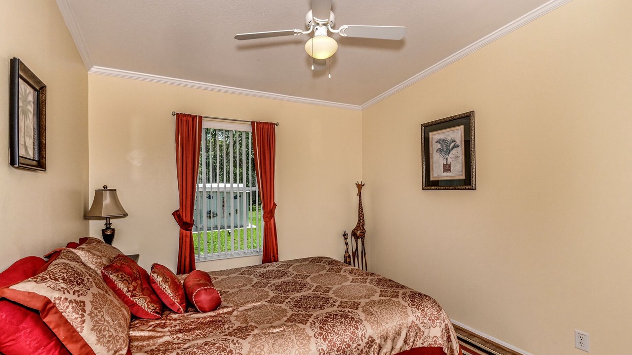 Photo of Bedroom in Homosassa