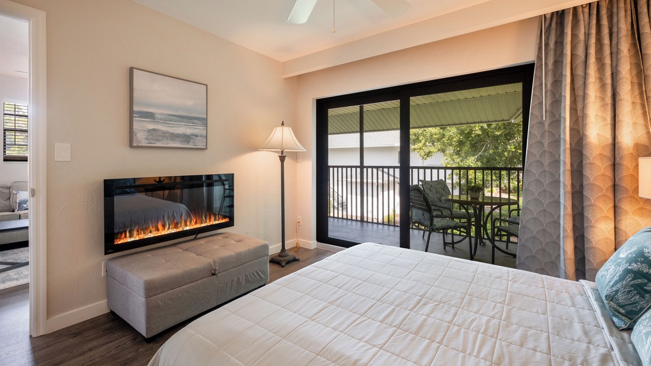 Photo of Bedroom in Park Shore