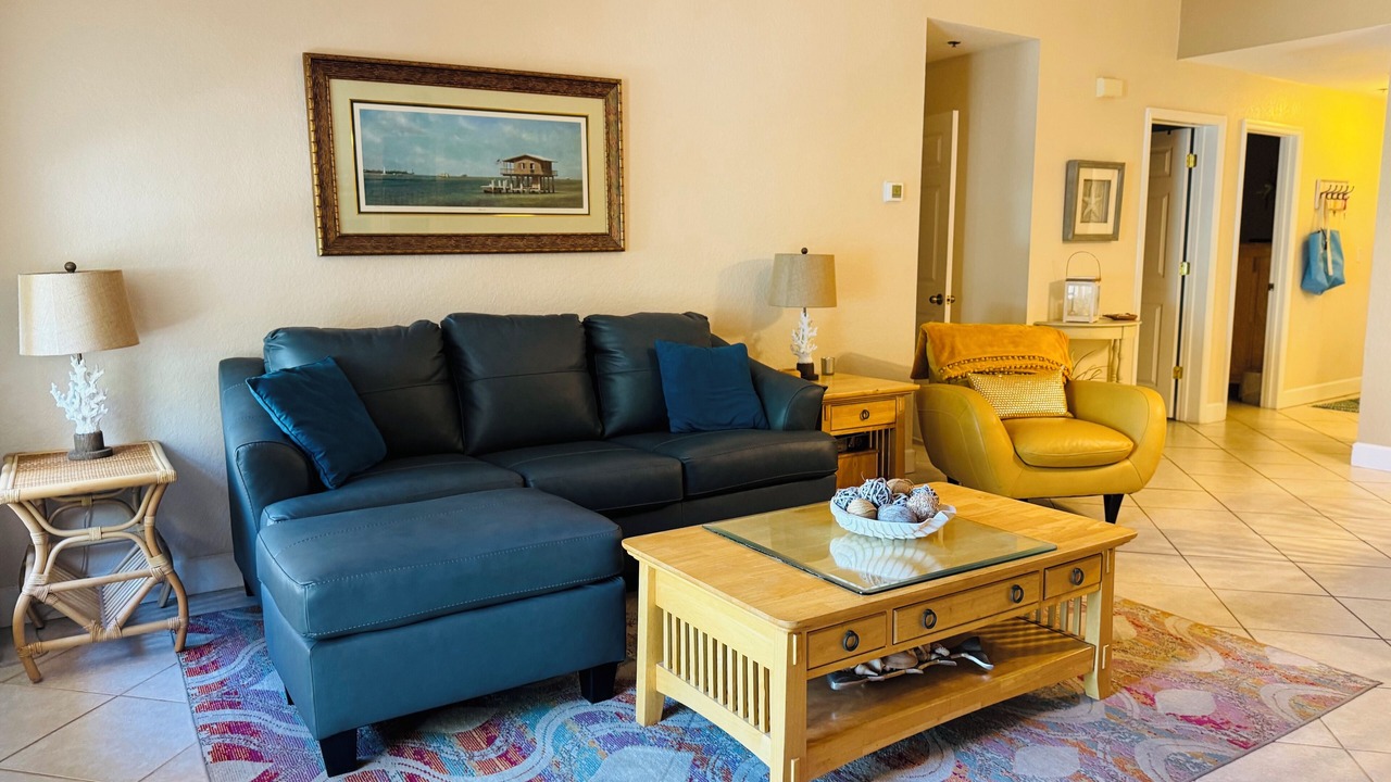 Photo of Livingroom in Independence Square