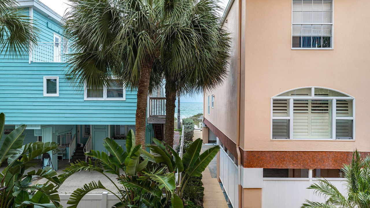 Photo of Patio Balcony in Independence Square