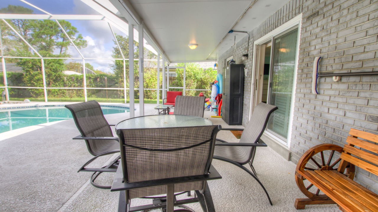 Photo of Outdoor in Dolphin's Cove