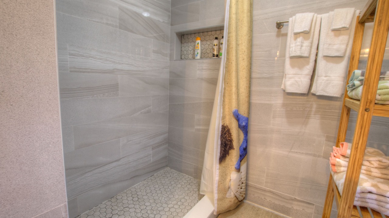 Photo of Bathroom in Dolphin's Cove