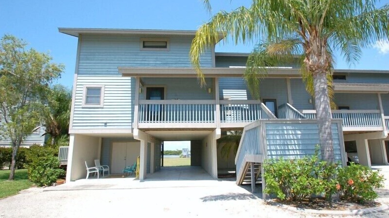 Photo of Outdoor in Pine Island Center