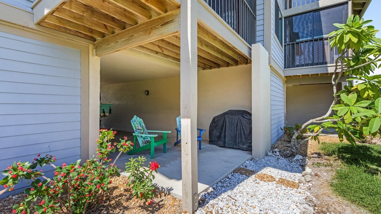 Photo of Patio Balcony in Pine Island Center