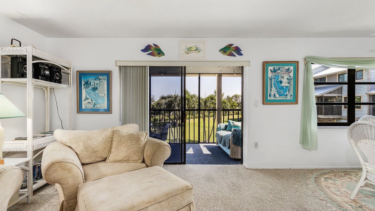 Photo of Livingroom in Pine Island Center