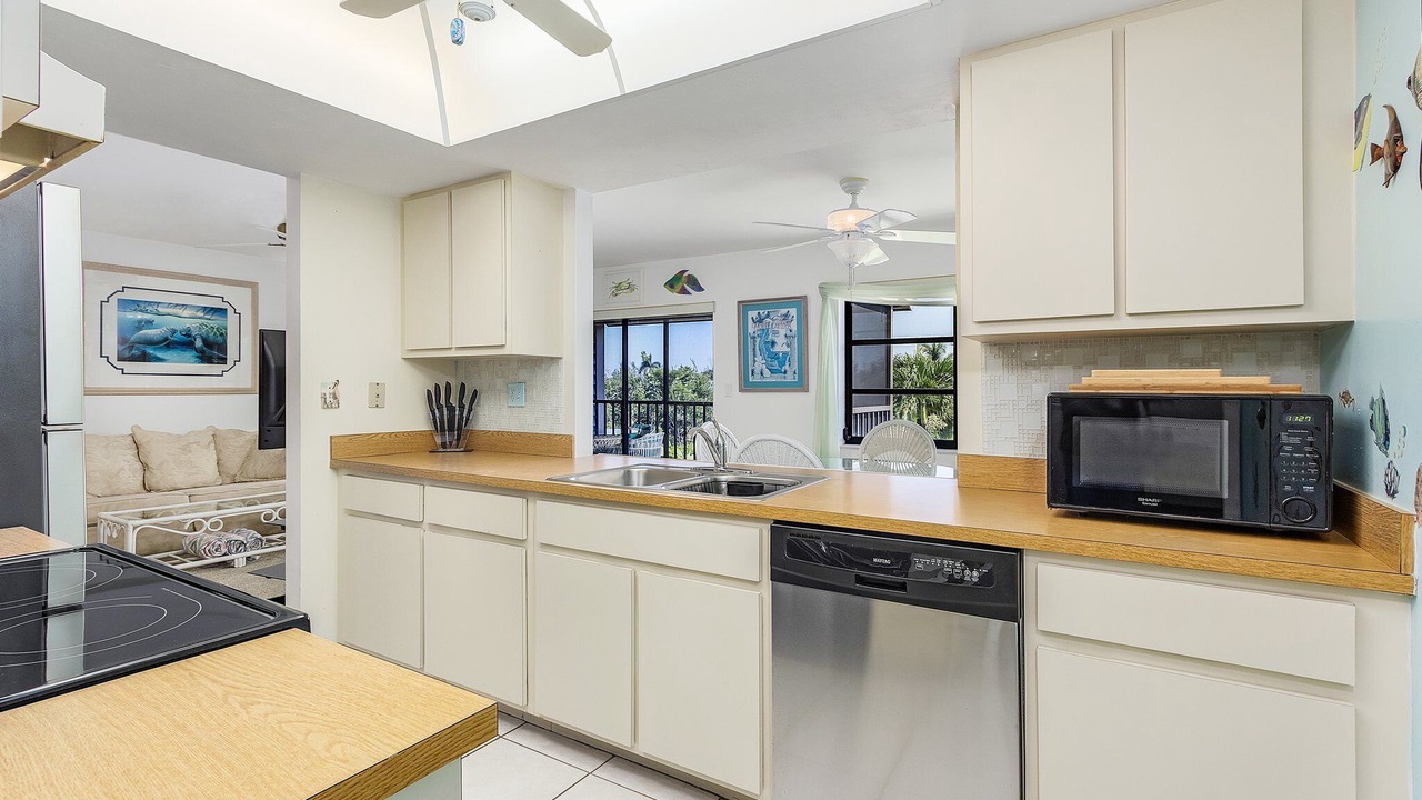 Photo of Kitchen in Pine Island Center