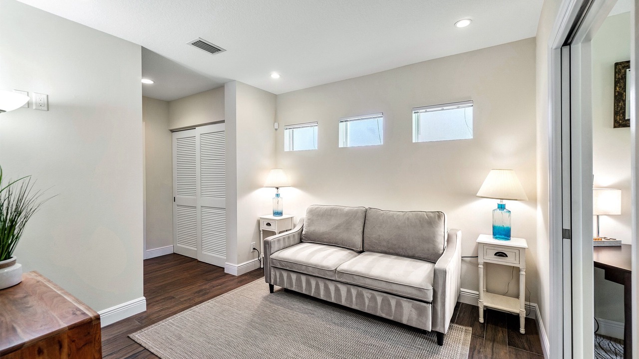 Photo of Livingroom in Singer Island