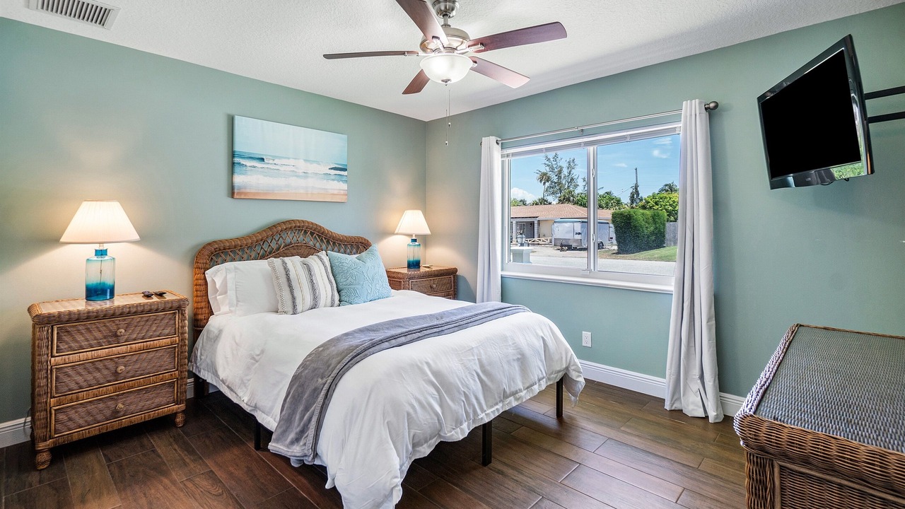 Photo of Bedroom in Singer Island