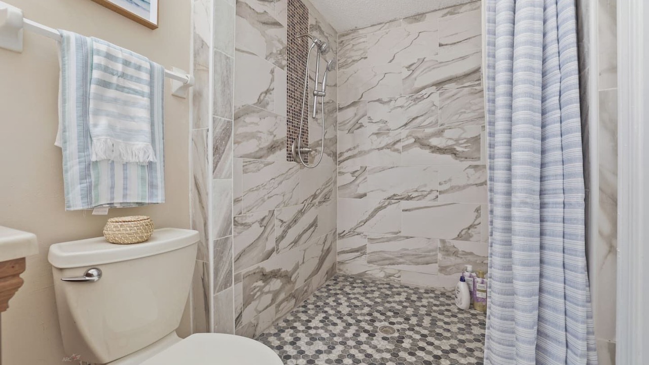 Photo of Bathroom in Isle of Palms