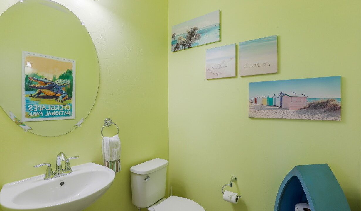 Photo of Bathroom in Naples