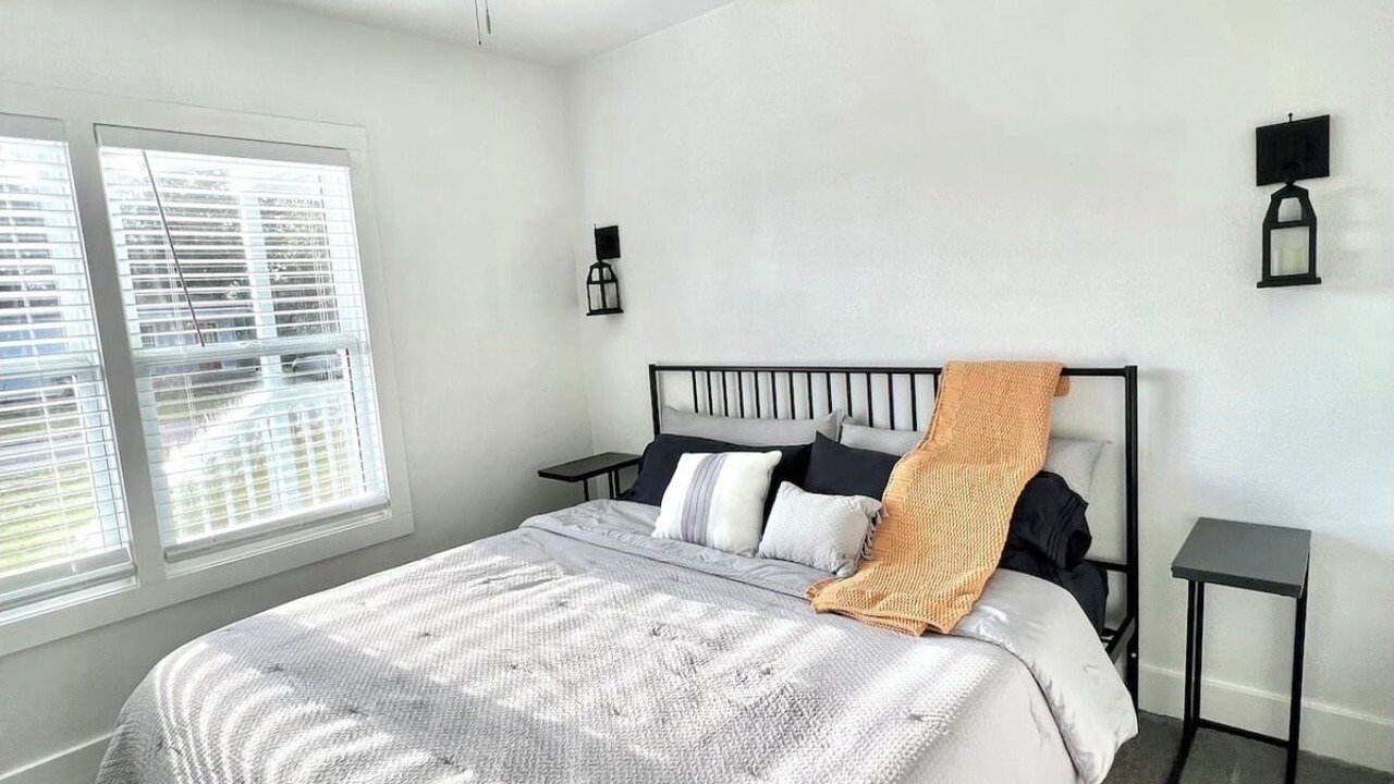 Photo of Bedroom in Navy Point