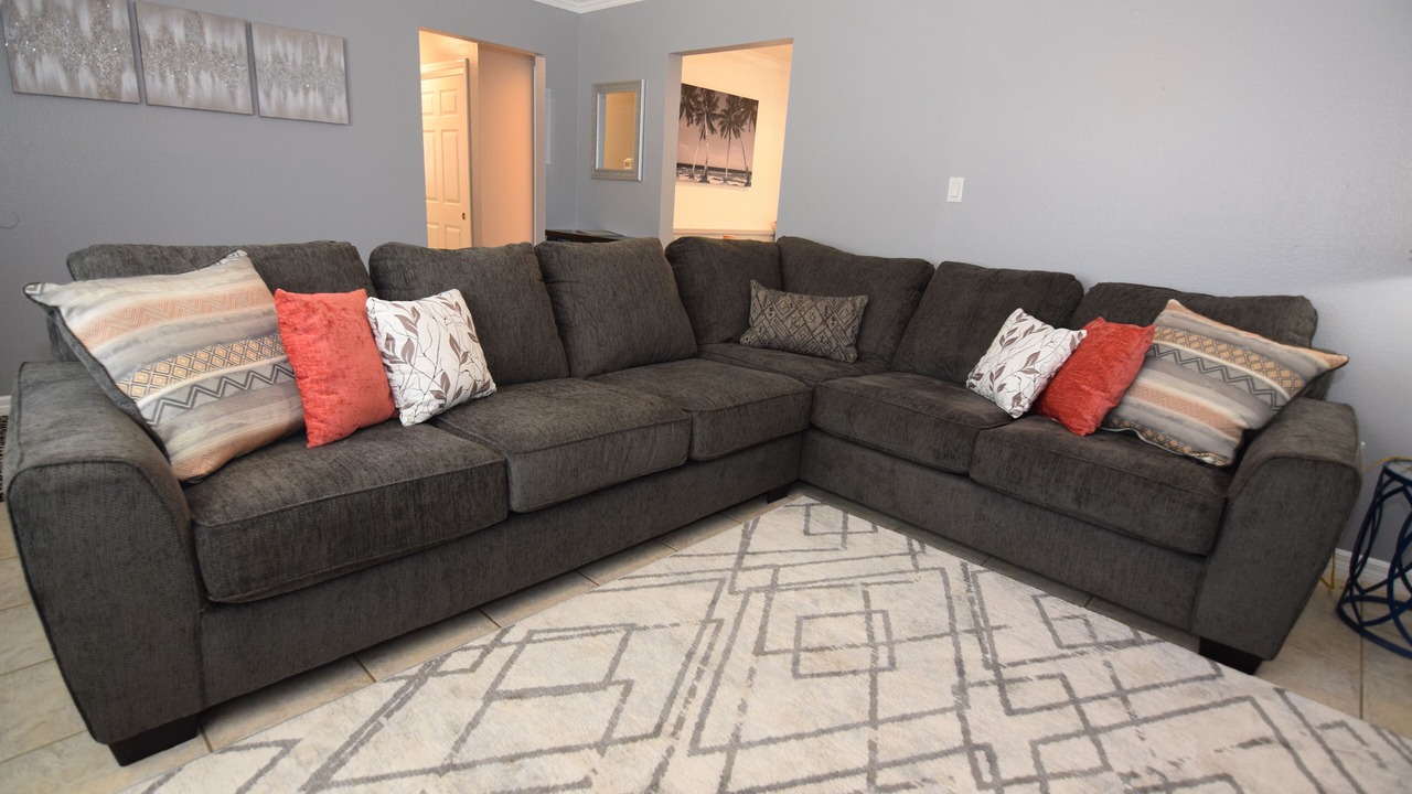 Photo of Livingroom in South Gate Ridge