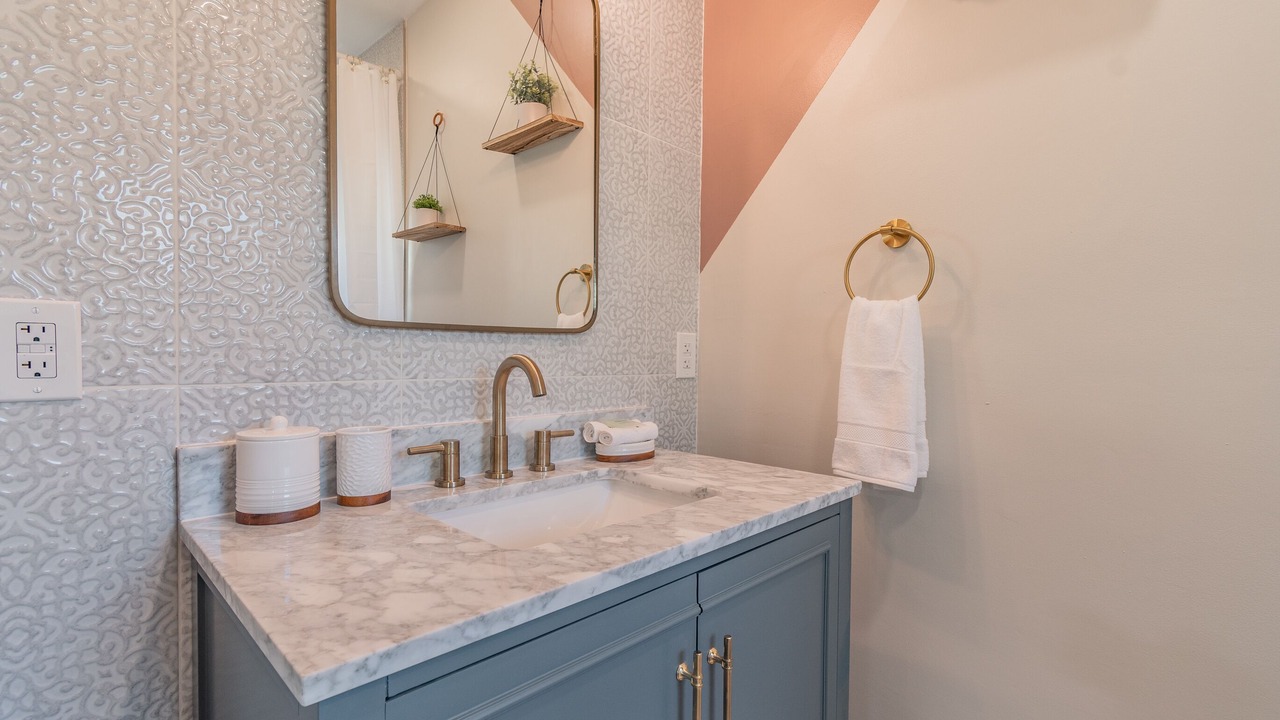 Photo of Bathroom in Gulfport