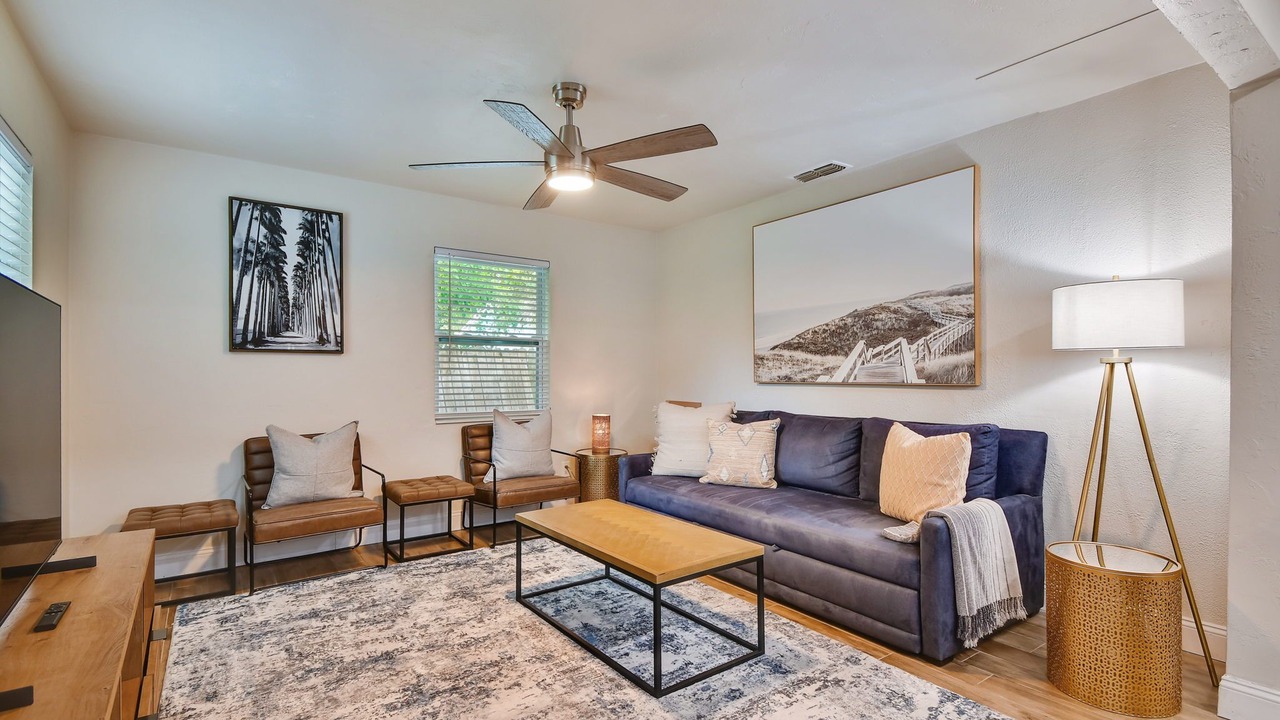 Photo of Livingroom in Gulfport