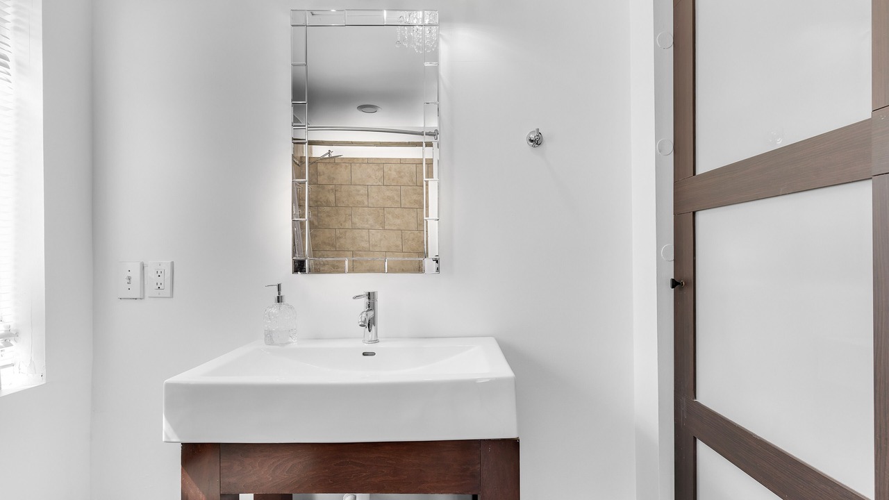 Photo of Bathroom in Miami Shores