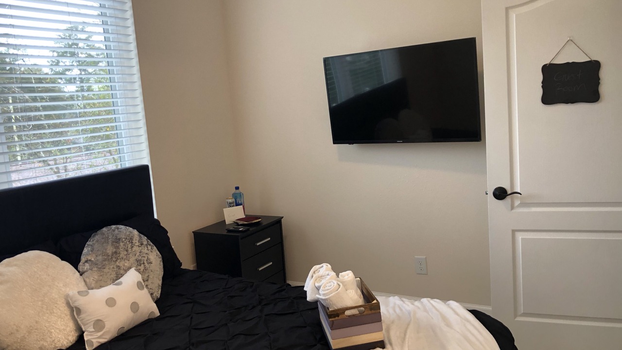Photo of Bedroom in Tallahassee