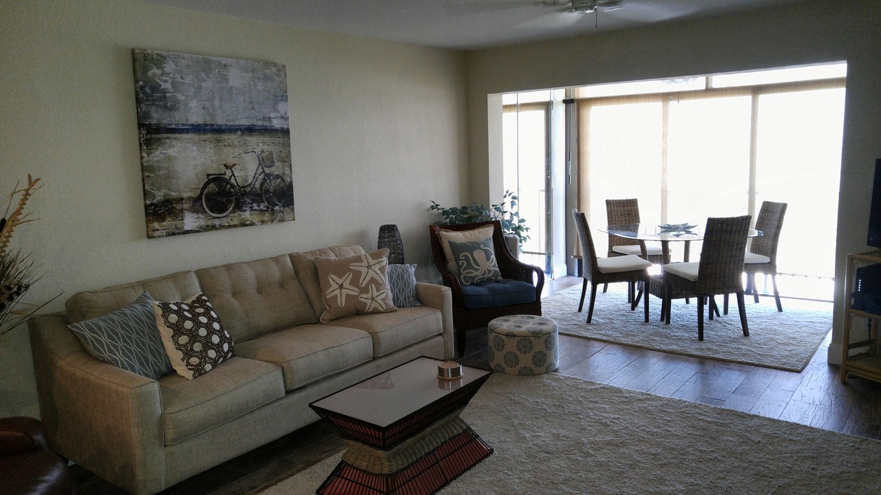 Photo of Livingroom in Sand Key