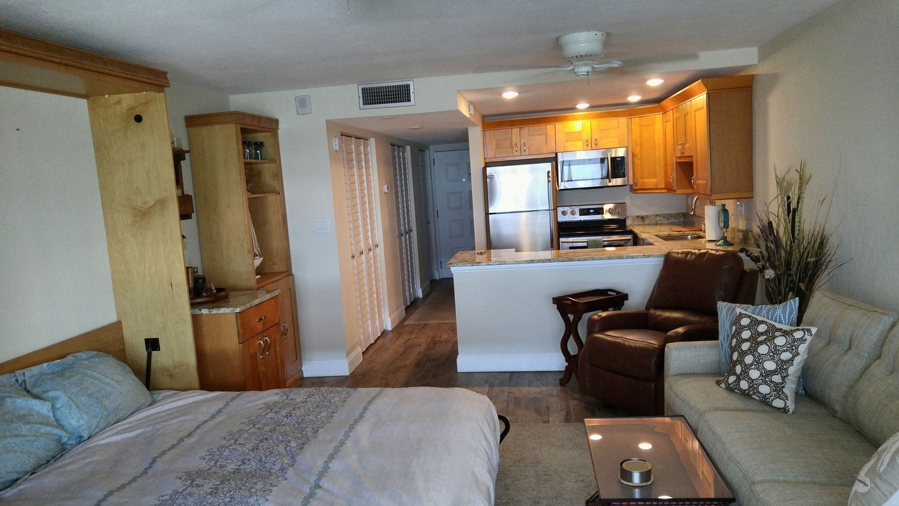 Photo of Bedroom in Sand Key