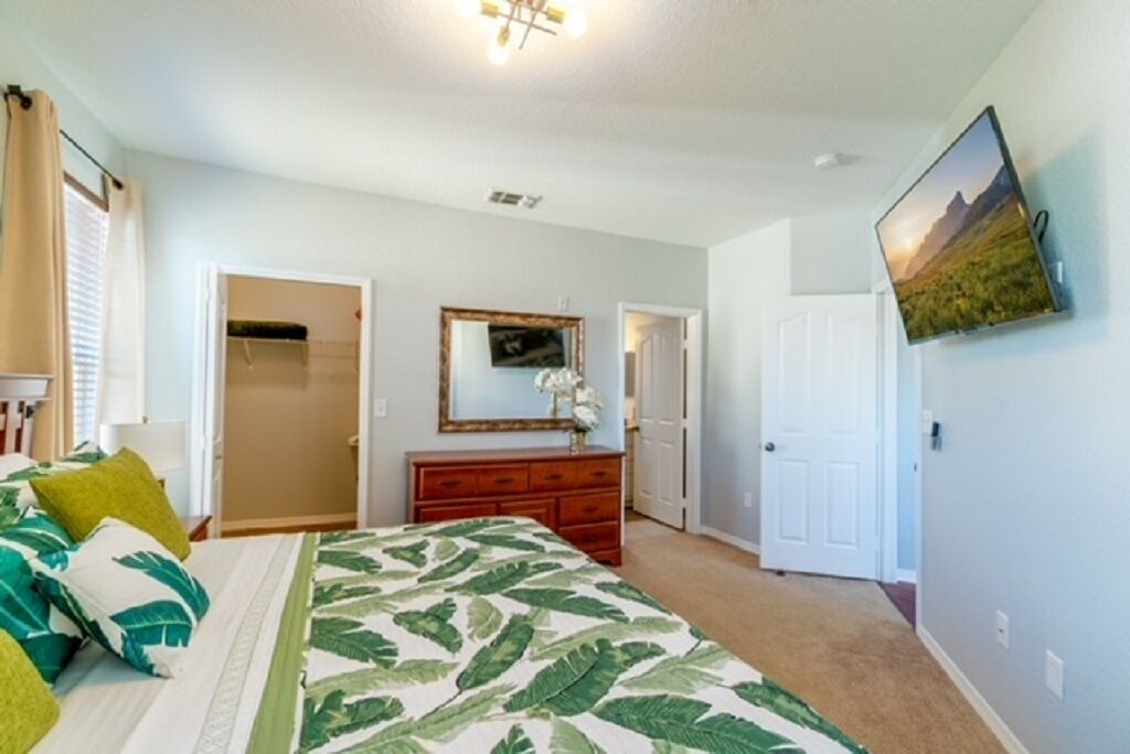 Photo of Bedroom in Lindfields