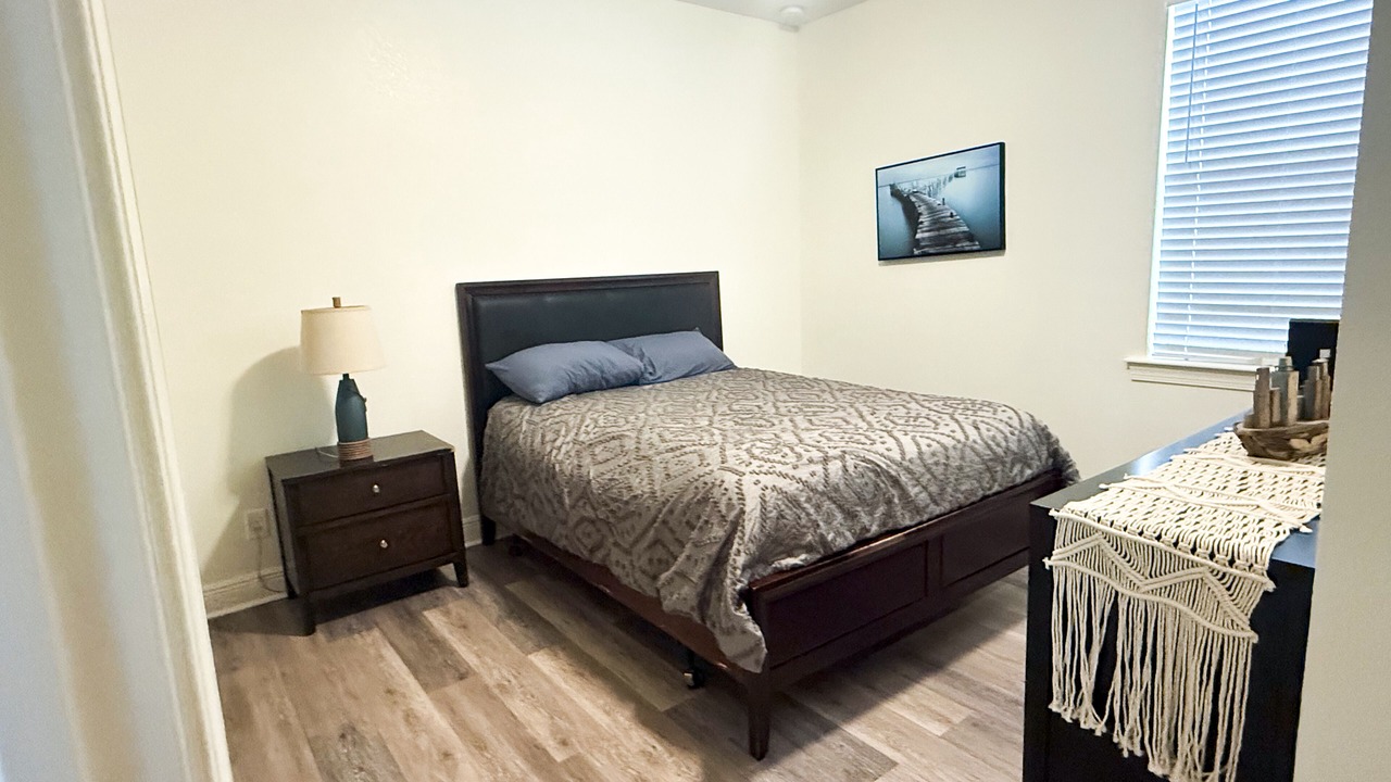 Photo of Bedroom in Fort Myers Shores
