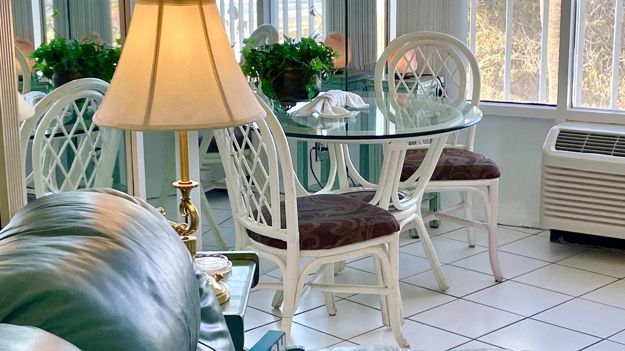 Photo of Livingroom in Ormond Beach