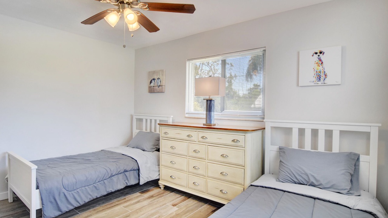 Photo of Bedroom in Saint James City